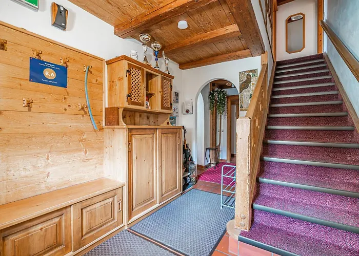 Semesterbostad Maria Rose Xl *